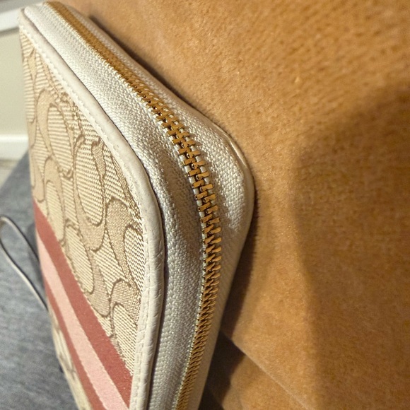 Coach Dempsey Large Phone Wallet - Picture 5 of 12